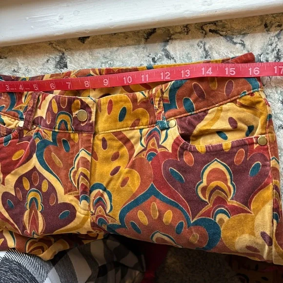 J McLaughlin Women Felicity Velvet Retro Multicolored Printed Pants Size 8 - Picture 8 of 8